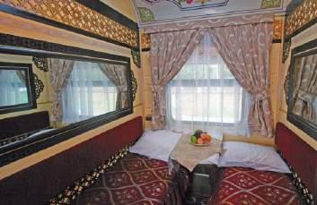 Category: Sultan This category has two beds, with the upper berth measuring 80 x 174cm.