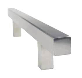 15 Entrance ull Handles > 316 Stainless Steel See age 129 for Care and Maintenance Square rofile 7066 7054 7055 7095 7096 7097 7066 7054* 7055* 7095* 7096* 7097* 200mm 276mm 426mm 726mm 1026mm 1626mm