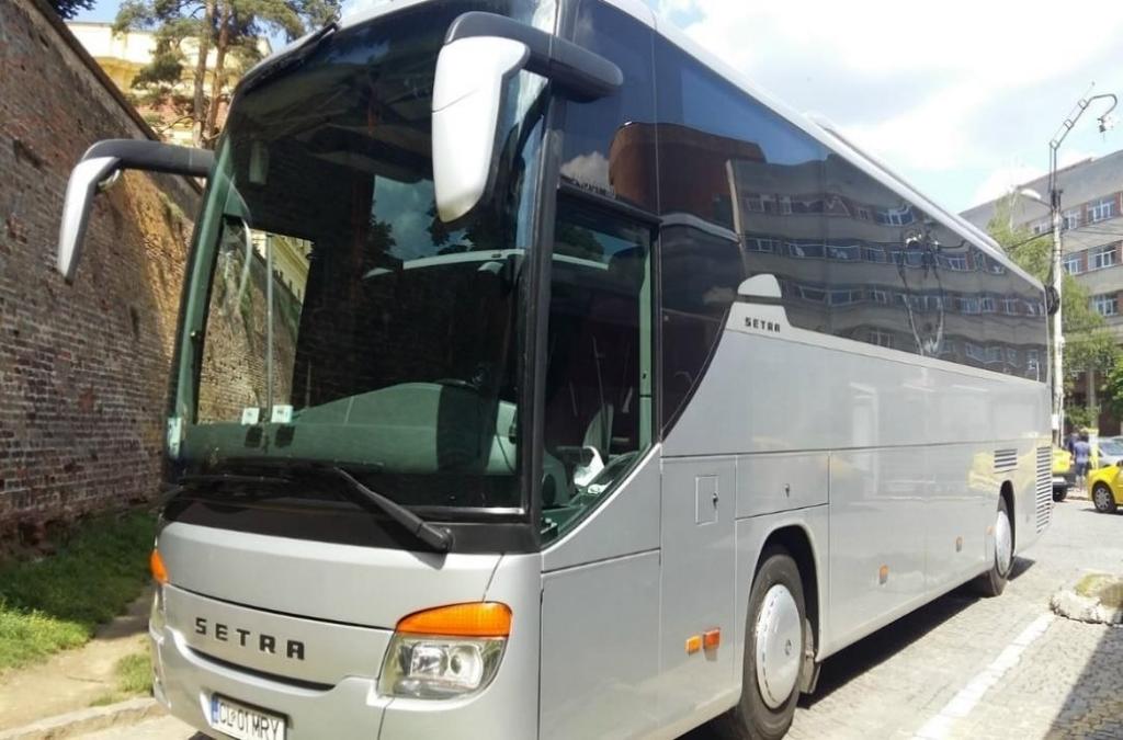 We arrange transfers in Romania for both individual travellers and groups, with no