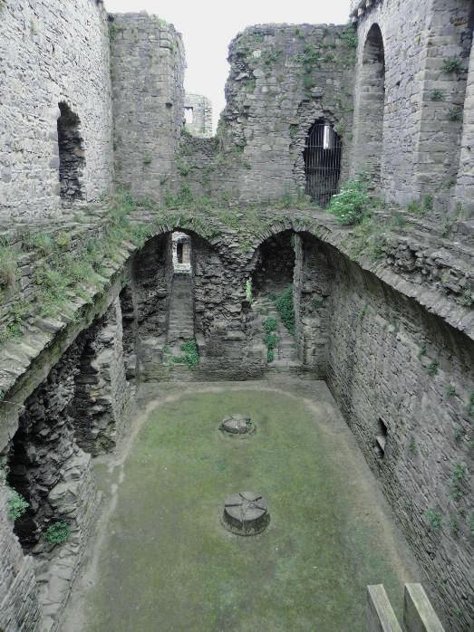 Middleham Castle. View of the Keep (east basement - storerooms and kitchens) and vaulted first floor (Great Hall).