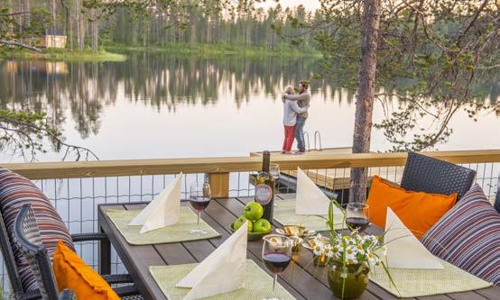General Info > All Lodges Restaurant & Lounge Enjoy a drink in our lounge bar and then sit down in our restaurant for a good meal made from locally produced food from Lapland.