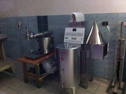Projects in Drina-Sava cross-border region Agricultural household "Vrbanja", Vrbanja, Republic of Croatia for procurement of equipment for fruit processing: one electric pasteurizer, one filling