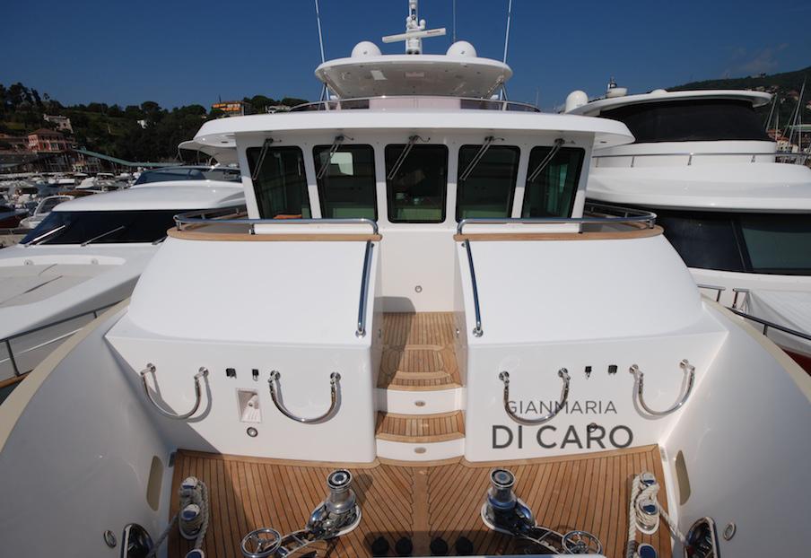 ADDITIONAL EQUIPMENT / UPGRADES ALEXSEAL YACHT COATINGS - METALLIC BASE COAT TEAK-LIAD DECKS, SIDE DECKS, FLYBRIDGE AND BATHING PLATFORM 2 X STAINLESS STEEL 100KG ANCHORS WITH 80M OF CHAIN ANCHOR AND