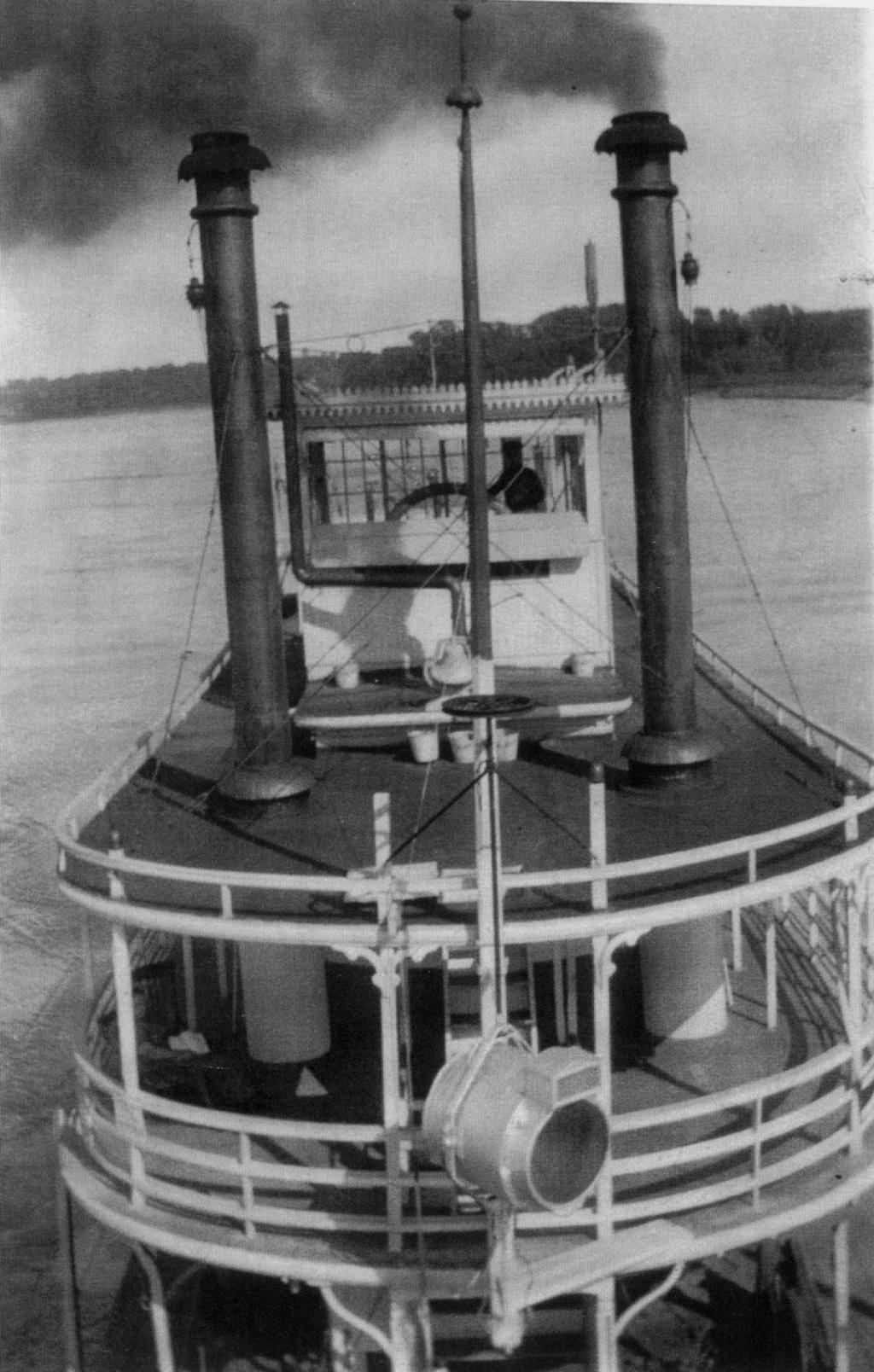 Following are two pictures of the tug boat Daniel Boone taken at the Washington, Missouri Landing. Copies of these pictures were given to me by Marc Houseman, Director, Washington (MO) Museum.