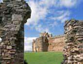 Tour notes: On the trail of Tantallon Castle Outside Tantallon Castle Stand by the panel just past the steward s office. It shows how the castle might have looked when first built around 1350.