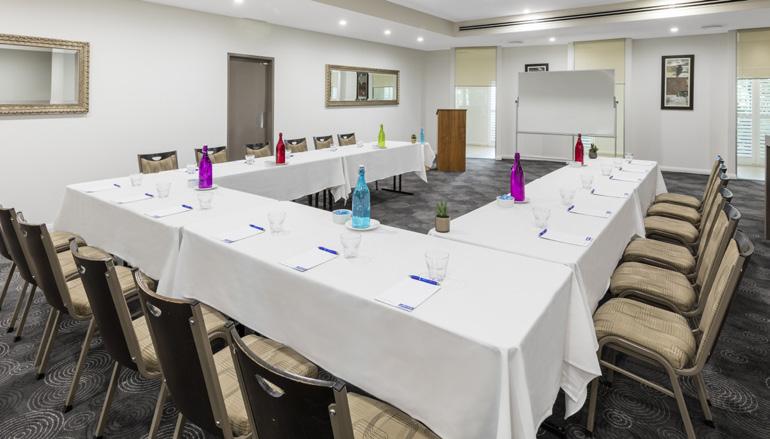 5 years Fire Pitt All function rooms have natural light Resort set upon 300 acres of natural bushland Located in the hub of Hunter Valley Wine & Food Centre Conference Rooms: 11 Theatre Capacity: Up