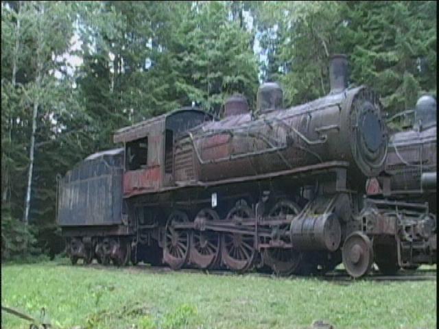 The S ign a l AUGUST TRIP TO TRAINS IN THE WOODS Bryce and I are inviting WW&F and GFMRRC club members, families and friends to join us on a special outing this summer to see the trains in the woods,