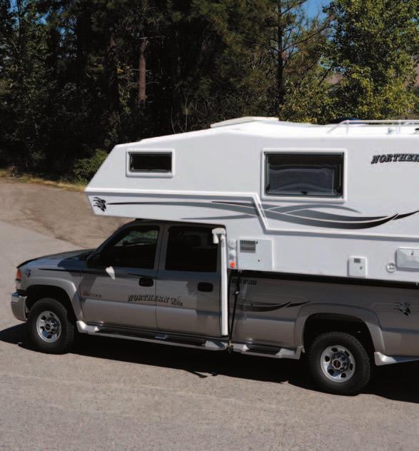 9 6 QUEEN CLASSIC SE NEW FOR 2006 The new 9'6" Queen Classic SE Northern Lite Camper (for long box trucks) is the latest addition to our lineup of luxurious lightweight campers.