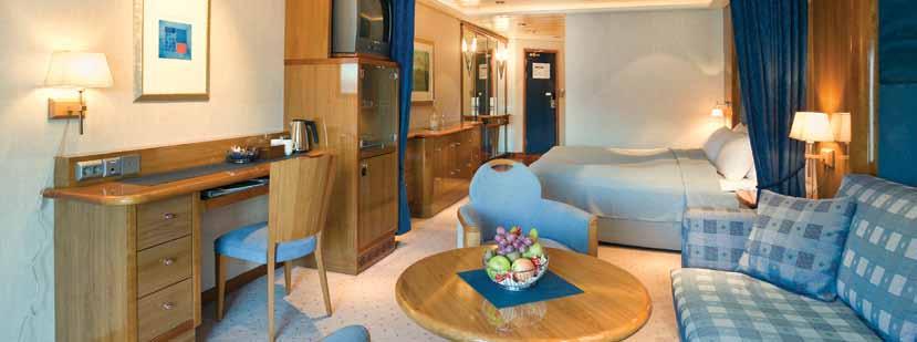 Cabins Photo: Lars Svenkerud MS Trollfjord - MG suite MS Midnatsol U grade cabin Our range of cabins is sure to offer something for everyone.