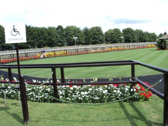 Parade Ring Viewing: For viewing the Parade Ring there is sectioned off area on the corner of Parade Ring behind Stand 1 and next to the horse walk to the Winner s Enclosure.