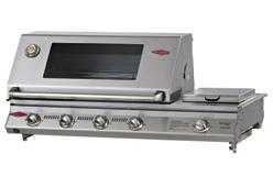 SIGNATURE SL4000 SERIES BS31560 This premium stainless steel barbecue will add style to your alfresco area.