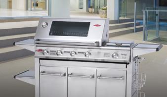 Our Signature Series offers the ultimate barbecuing experience with powerful four and five burner options available.