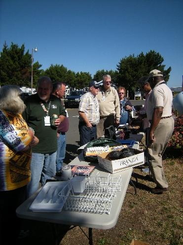 The garage sale was open to all the guests of American Sunset RV Park, and it was a rousing success.