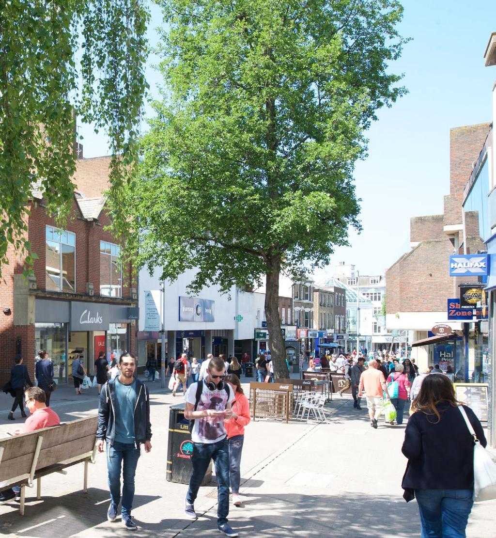 INVESTMENT SUMMARY z Sutton is an affluent London Borough with approximately 554,000 people living within a 20-minute drivetime catchment. z Ranked in the top 100 Retail Centres.