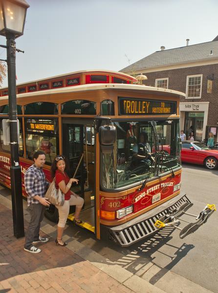 Transportation Options King Street Trolley (every 10-15 mins) Sunday - Wednesday: 10:00 a.m. - 10:15 p.m. Thursday - Saturday: 10:00 a.m. - Midnight MetroRail King St.