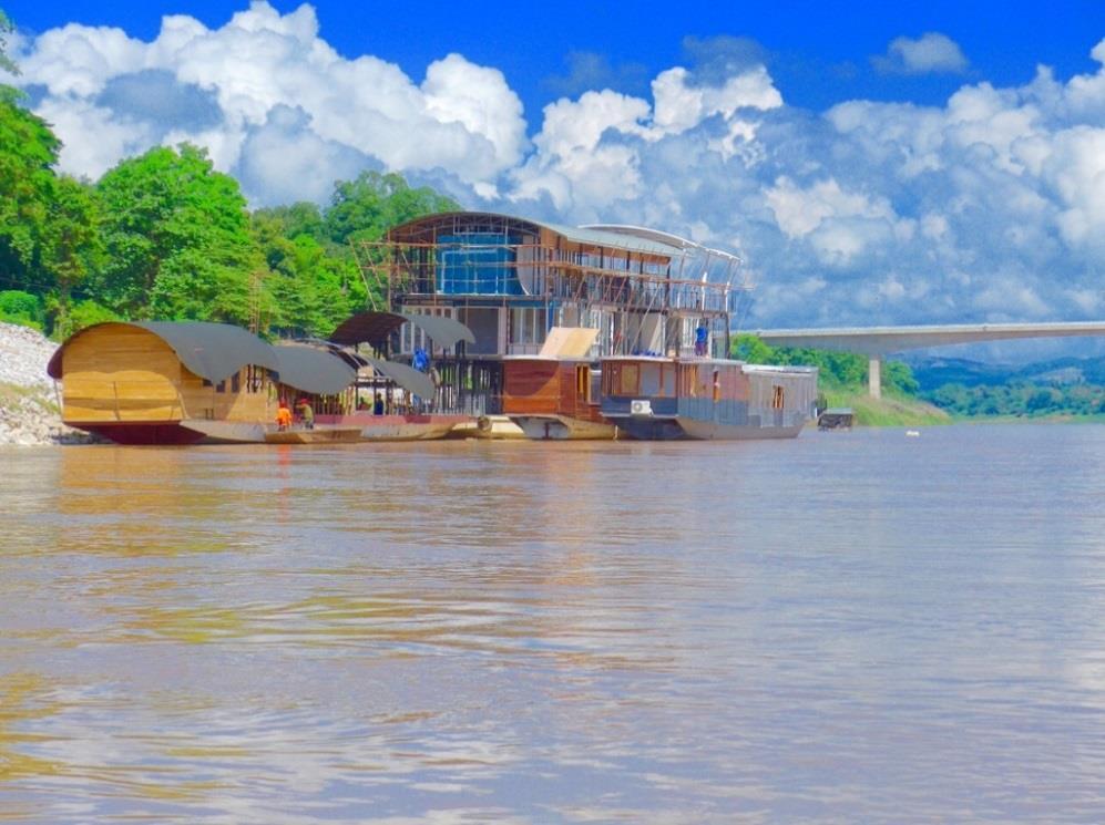 Mekong river cruiser 4
