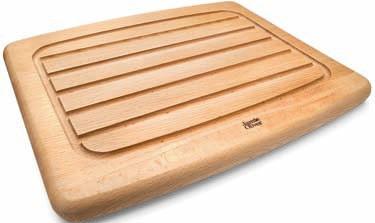 11.235.500 CUTTING BOARD Wood. This wooden cutting board is essential for each kitchen.