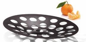 The holes in the dish will help to keep fruit fresh longer, because air can also reach the bottom of the fruit. 28,5 x 40 x 4 cm 11.214.400 11.222.500 LIGHTSTONES Stainless steel.