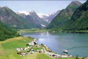 Audio guide system included Tour facts: Season: All year Duration: 1,5 hours Departure from: Flåm Departure time: Several daily departures Price: NOK 295 /adult Fjord Cruise Fjærlandsfjord