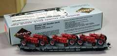 Flat car with load of poles Mark Mincek offered an HO scale Chicago & Great Western flat car