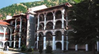 Rila Monastery is the second largest monastery on the Balkan Peninsula and one of the most skillful Bulgarian masters of the time took part in its establishment and building.