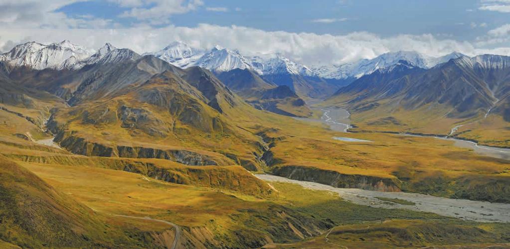 DENALI NATIONAL PARK FROM SEWARD, ALASKA Pre- or Post-Cruise Land Program Consider extending your vacation just a little longer with an ROCKY MOUNTAINEER FROM