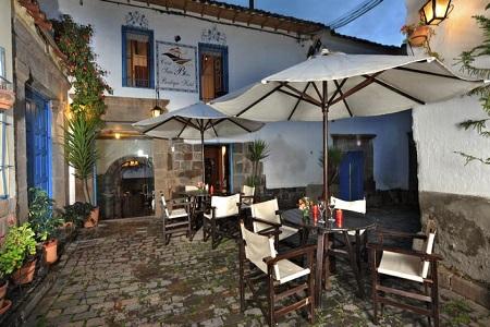 ACCOMMODATION CUZCO CASA SAN BLAS Located in the historic centre of Cuzco, Casa San Blas is a charming hotel offering 18 rooms and 6 suites, all with stylish, boutique decor.