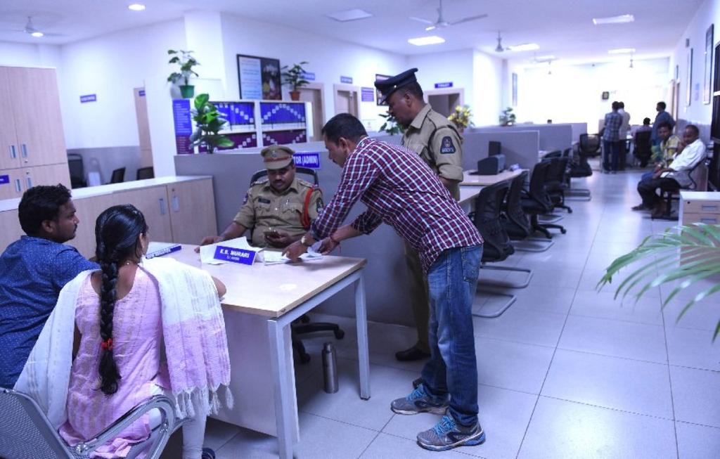 Top 10 police Stations of India list released by the Ministry of home affairs 1. R.S.Puram PS, Coimbatore 2. Panjagutta, Hyderabad 3. Gudamba, Lucknow 4.