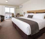 Rydges Hobart s Heritage Listed buildings and antique suites capture the essence of historic Hobart and provide the perfect base for exploring this city s spectacular sights.