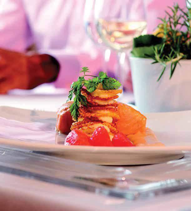 4 SPECIALTY RESTAURANTS Superb cuisine Deciding what to eat can often be the toughest decisions you make while on board ASTOR.