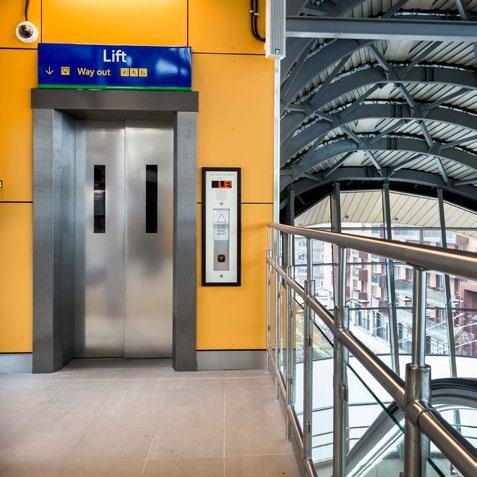 Case Study Leeds Station Southern Entrance / 6 The Stannah lift products The four escalators: Provide continuous vertical