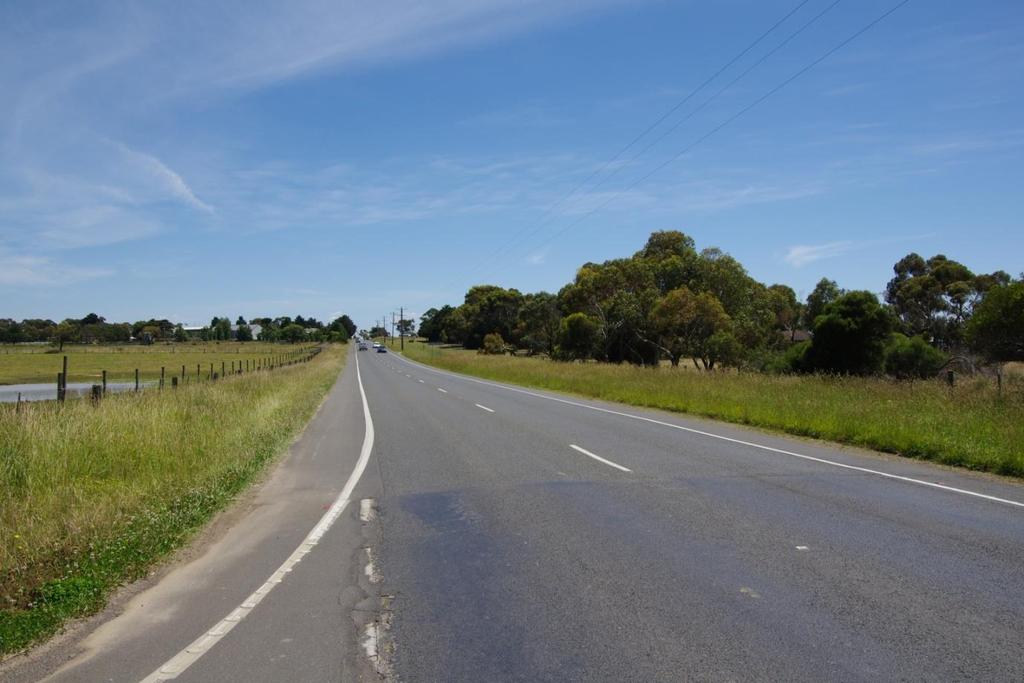 Existing Conditions 2.2.2 Barwon Heads Road Barwon Heads Road is a Declared Main Road and extends across the eastern portion of the precinct on route to Barwon Heads and Ocean Grove.
