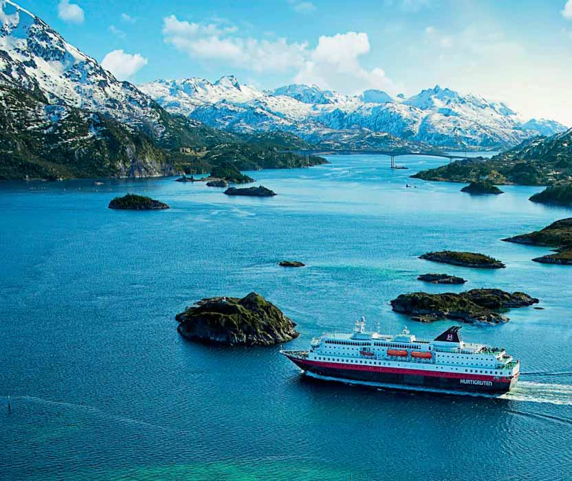 A day of highlights RAFTSUND TRYM IVAR BERGSMO The daytime sailing through the Lofoten Islands is a highlight for many.