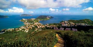 Photo: Wandering Photography As you descend from Violet Hill, you can see Repulse Bay Beach.