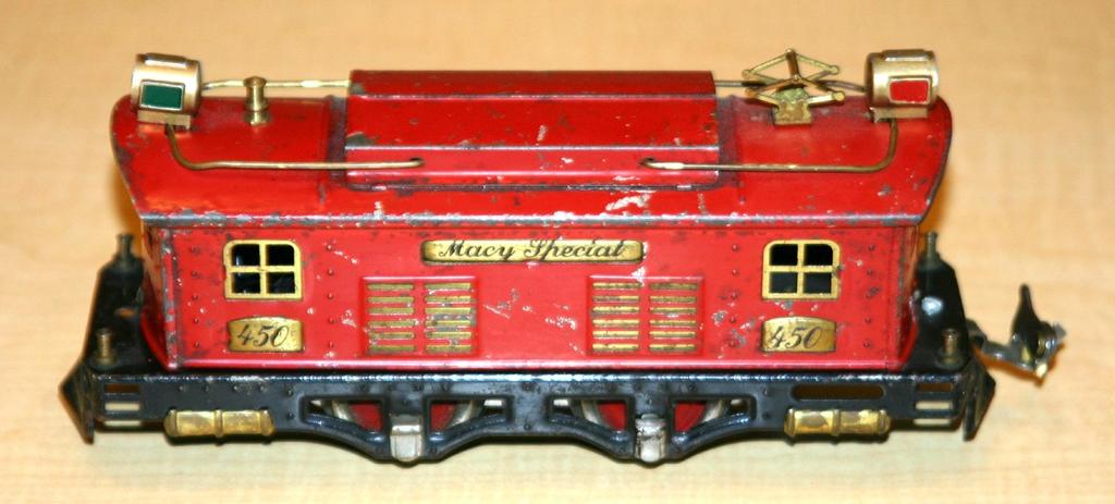 This is Cliff DenOtter rare Lionel 1930 O-gauge #450 Macy s