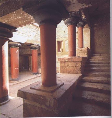 Minoan Culture and Art Architectural characteristics of the Palace at Knossos: a. Grouped around large rectangular court. b.