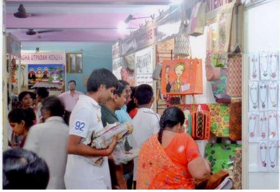 In the Jute Fair, 20 jute entrepreneurs displayed consumer products like handicrafts, fancy & carry bag, gift