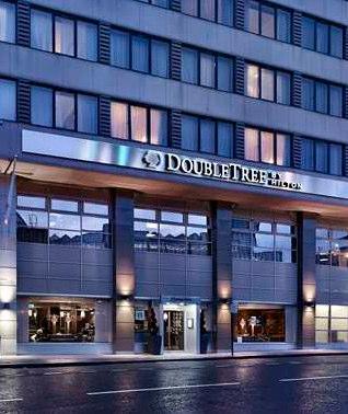 Hilton Double Tree Victoria, 4 Star 2 Bridge Place, Victoria, London, SW1V 1QA Conveniently located opposite Victoria Station, the Hilton Double Tree Victoria provides an immediate link to London s