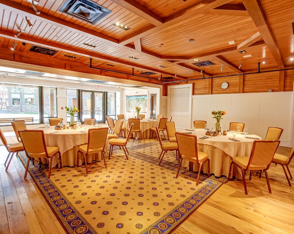 receptions, and day-of prep Gorgeous wooden interior with