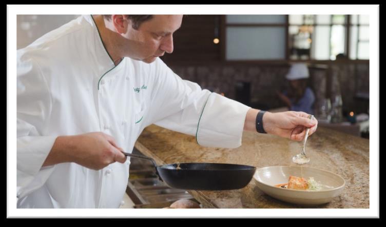Meet Executive Chef Craig MacAvoy The community of Sarasota was craving something better, then EVOQ was born. At the helm is Executive Chef Craig MacAvoy.