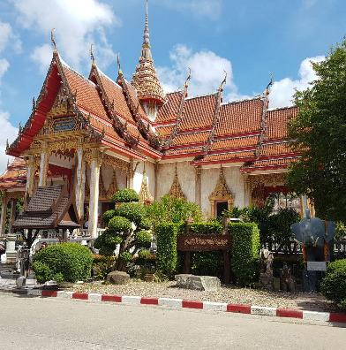 WAT CHALONG TEMPLE Wats - or Buddhist temples are among the most important symbols of Thailand, partly because the majority of Thais are Buddhist and partly because they are