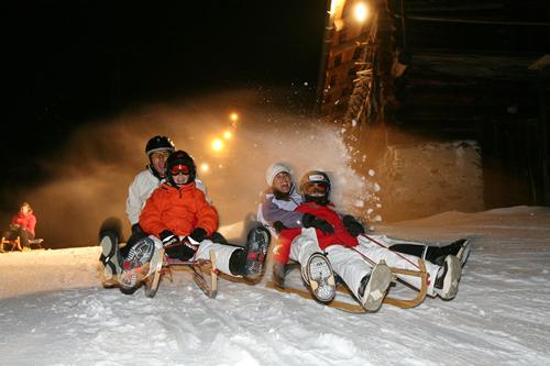 -) Night sledding with fondue in Furi (every Tuesday and Thursday) 18.12.2018 04.