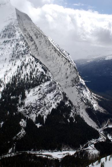 Reardon and Lundy (2004) document the details of snow removal operations and avalanche hazards along the GTSR and the USGS/GNP Going-to-the-Sun Road Avalanche Program in depth.