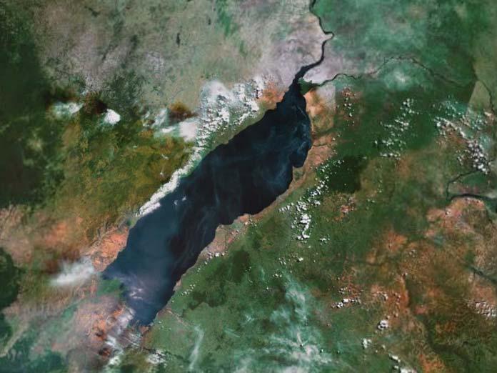 Local Challenges - Physical Setting Lake Albert 140km SW-NE and