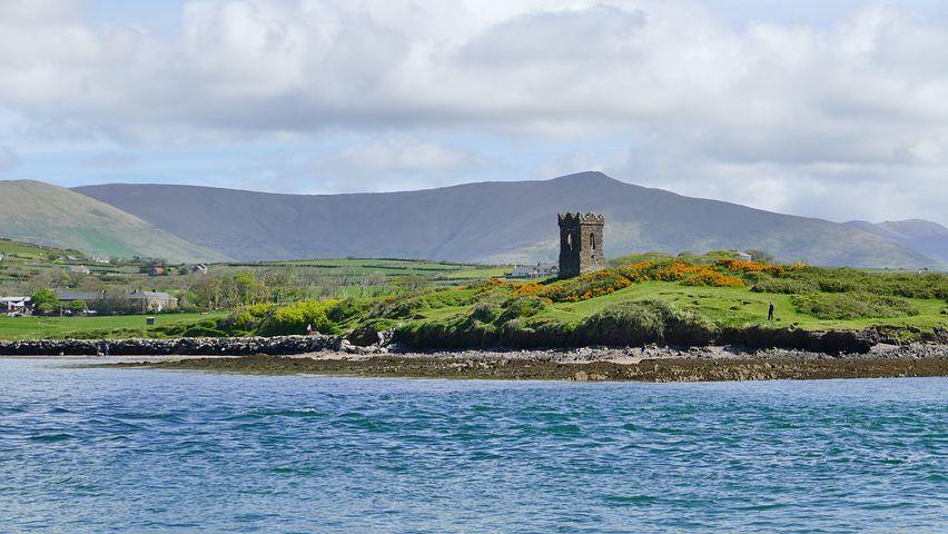 Castles, Coastlines, Cathedrals An Incredible Irish Vacation Friday, November 8 Monday, November 18, 2019 11 Days 10 Nights Explore Ireland from its dynamic, exciting cities to its stunning coastal