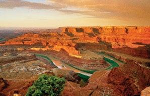 CANYONLANDS NATIONAL PARK» Canyonlands is vast, and the terrain makes it extremely difficult, and time-consuming to explore by land.
