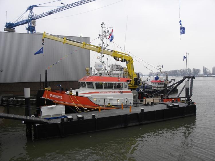 The tug was handed over by yard director Mr. Jos van Woerkum to the new owners Tug and Workboat Company Herman Sr.
