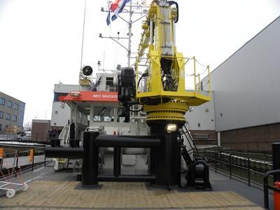 winch Accommodation: The tug has