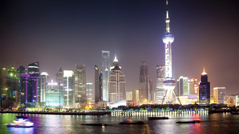 ITINERARY DAY 1: SHANGHAI Arrive in Shanghai and transfer to your hotel. The remainder of the day is free to rest or explore this bustling, modern city.