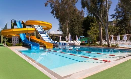 1 swimming pool is used only by the Botanik Platinum Guests.